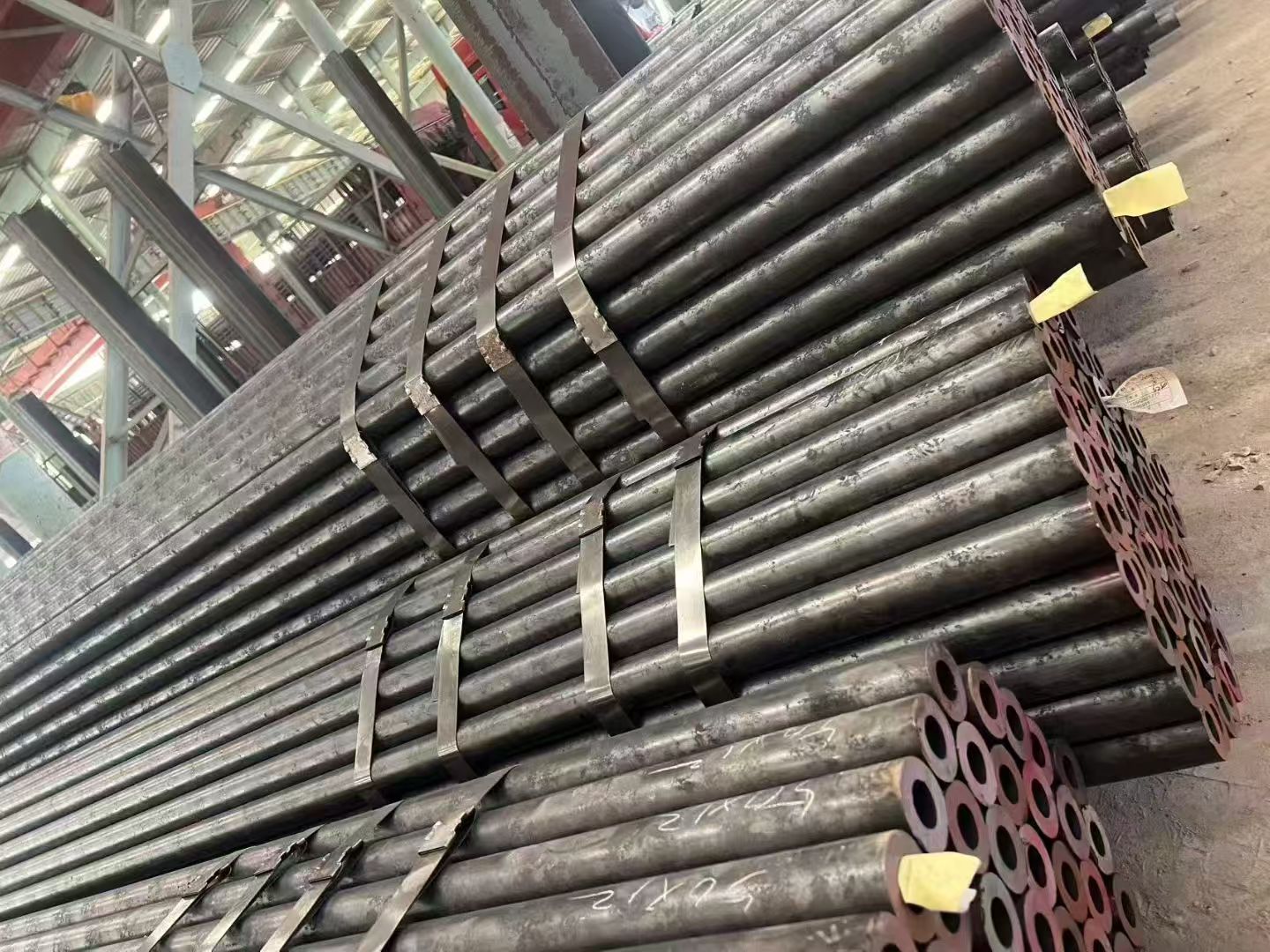 黄冈市热轧冷拔无缝钢管不锈钢无缝钢管 - 厂家